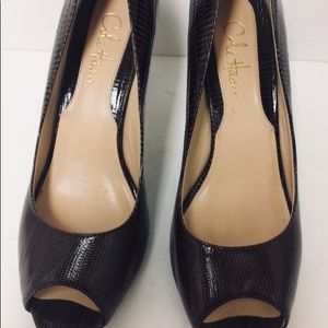 Vintage peep toe pumps size 8